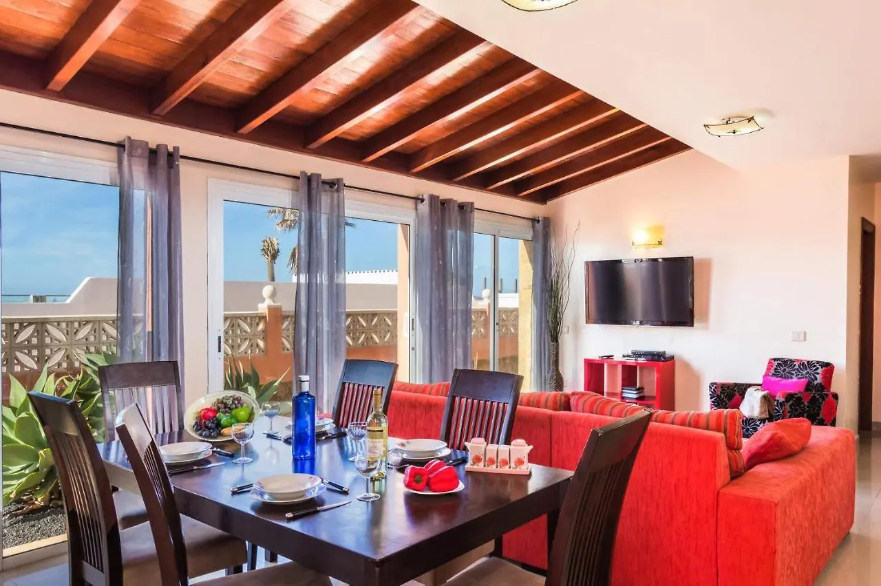 Villa Tamarindos By Villa Plus La Oliva İspanya
